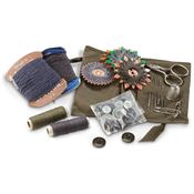 Miscellaneous 4672 German Sewing Kit Used