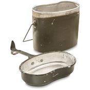 Miscellaneous 4671 Romanian 2pc Mess Kit Used